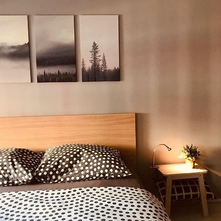 Apartament Centrum Zielona Góra Esterno foto